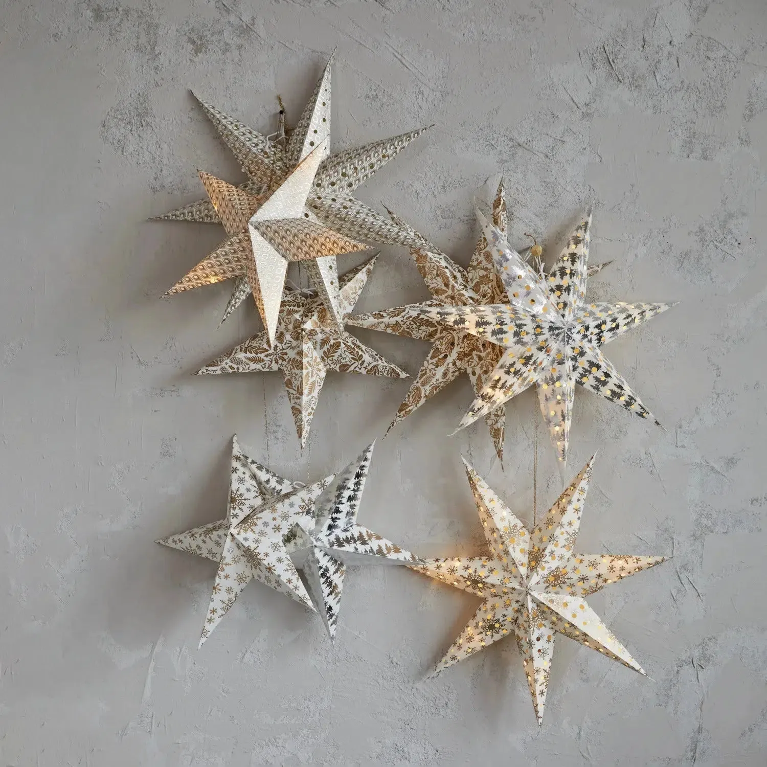 18" LED Paper Star Ornament // 4 Styles