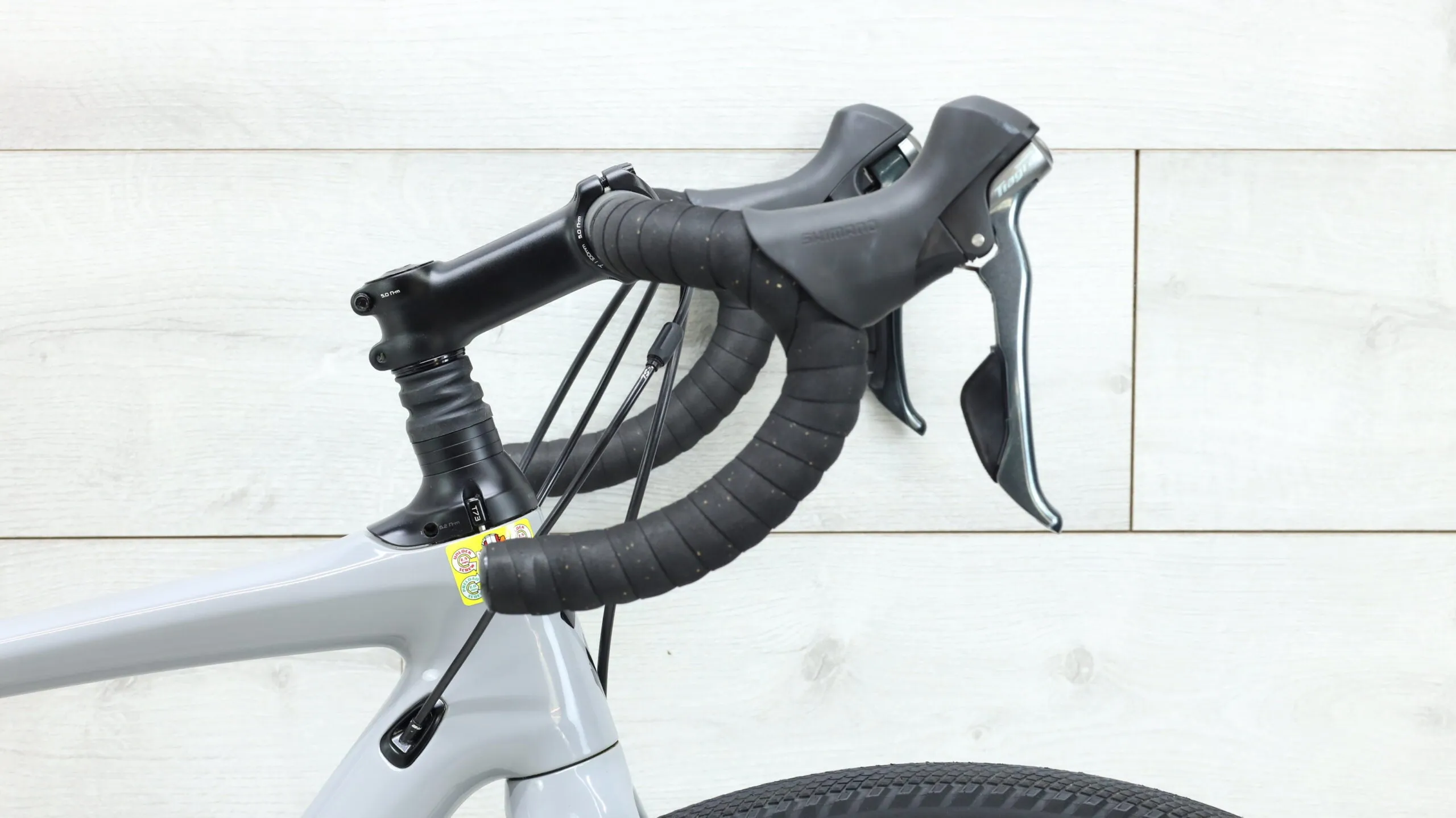2018 Specialized Diverge Sport  Gravel Bike - 54cm