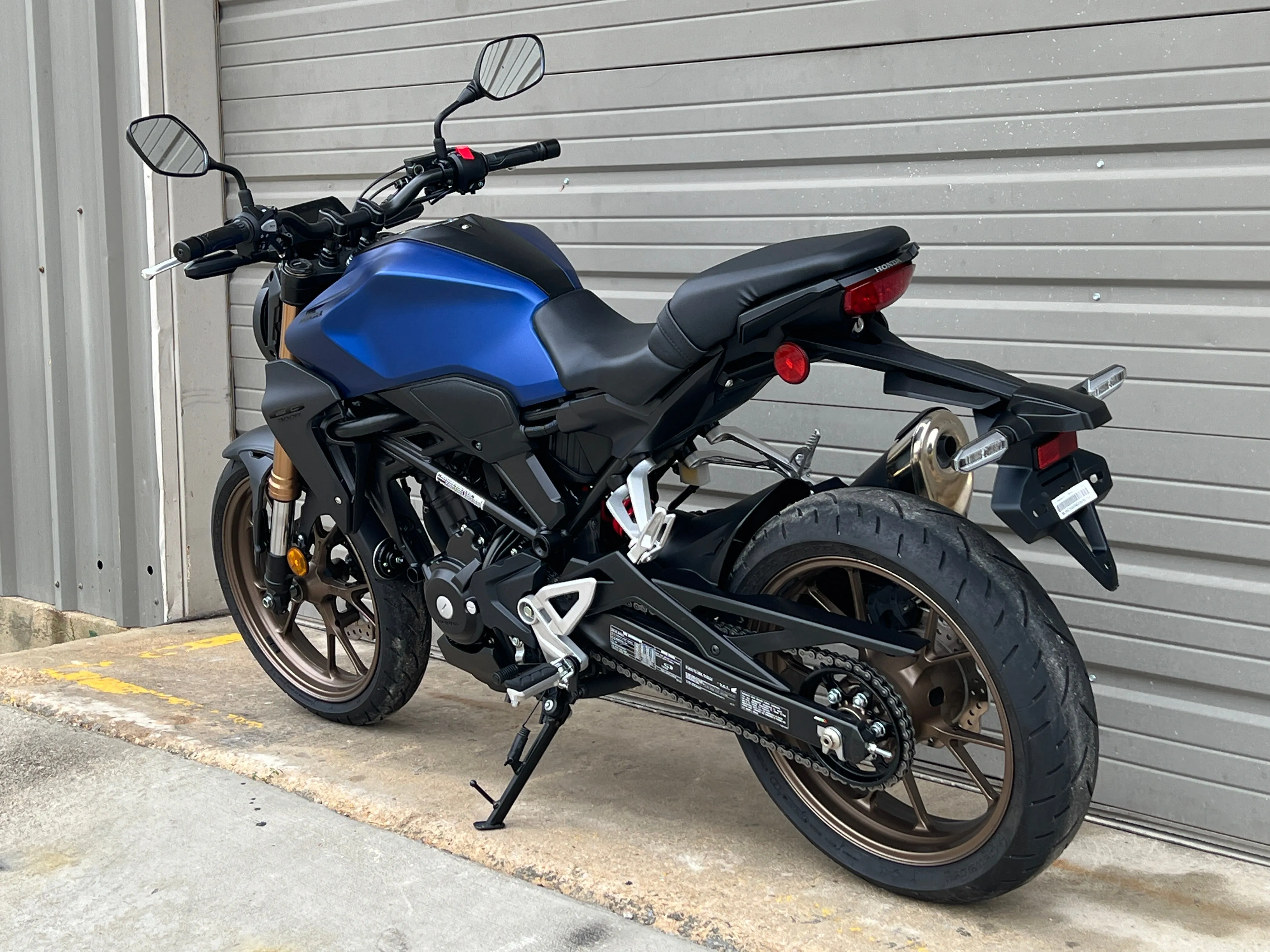 2022 Honda CB300R ABS